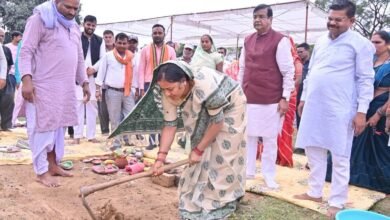 Photo of सूरजपुर में ग्रामीण सड़कों का भूमिपूजन, विकास की नई राह शुरू