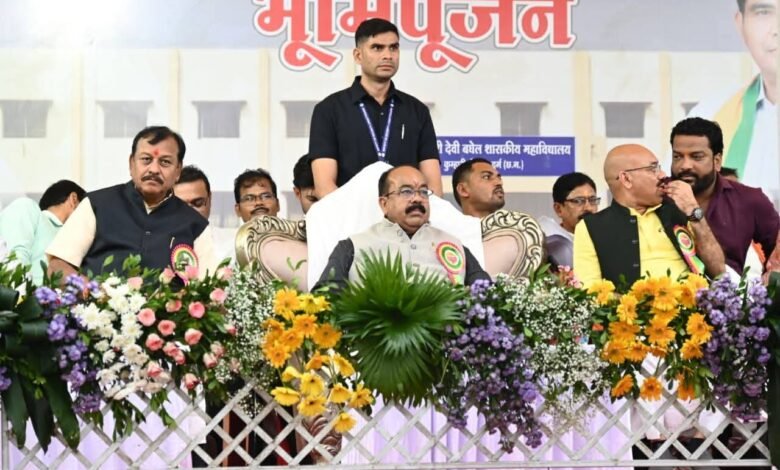 कुम्हारी में 16 करोड़ से अधिक के विकास कार्यों का लोकार्पण और भूमिपूजन 1 Inauguration and Bhoomi Pujan of development works worth more than Rs 16 crore in Kumhari