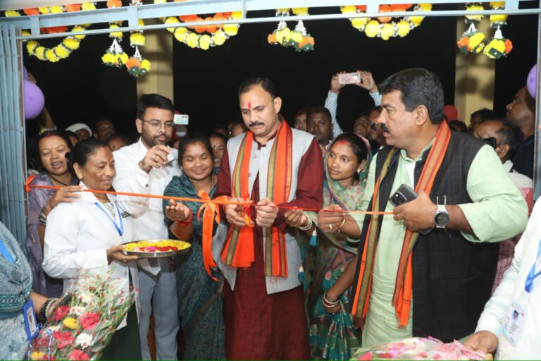 A new Primary Health Centre was inaugurated at Kurrutola in Bastar at a cost of Rs 57 lakh.