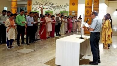 मंत्रालय में राष्ट्रीय एकता दिवस पर शपथ समारोह, अधिकारियों ने देश की अखंडता के लिए लिया संकल्प 2 Photo of मंत्रालय में राष्ट्रीय एकता दिवस पर शपथ समारोह, अधिकारियों ने देश की अखंडता के लिए लिया संकल्प