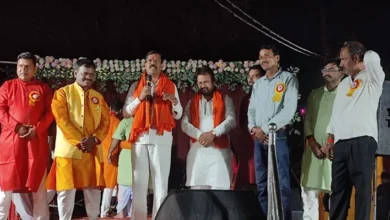 Photo of रायपुर के सड्ढू छठ घाट में व्रतियों ने अस्ताचलगामी सूर्य को दिया अर्घ्य…पूर्व और वर्तमान विधायक भी हुए शामिल