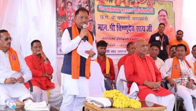 Chief Minister Vishnu Dev Sai participated in the Deep Mahotsav programme at Bhuiyampani in Lalunga.
