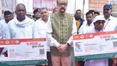 रायपुर : राज्यपाल रमेन डेका ने पीएम आवास योजना के हितग्राहियों को किया सम्मानित 6 Photo of रायपुर : राज्यपाल रमेन डेका ने पीएम आवास योजना के हितग्राहियों को किया सम्मानित