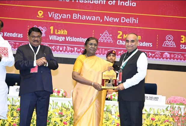 राष्ट्रीय कॉनक्लेव 2025 में डॉ. ललित शुक्ला सम्मानित, उत्कृष्ट राज्य मास्टर ट्रेनर के रूप में मिली राष्ट्रीय पहचान 1 Dr. Lalit Shukla honored at National Conclave 2025, receives national recognition as Outstanding State Master Trainer