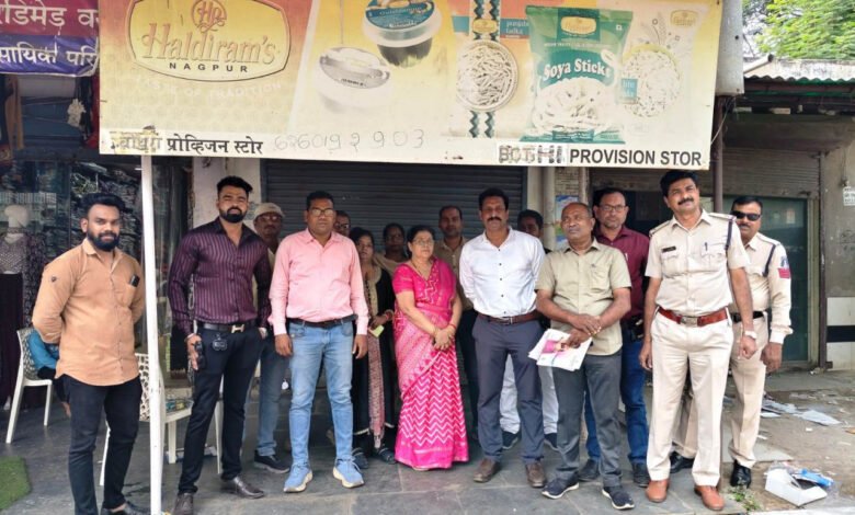 Housing Board bulldozes illegal encroachments in Tatibandh, vacates shops