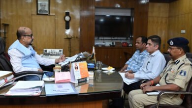 Photo of राजधानी में बिगड़ती ट्रैफिक व्यवस्था पर राज्यपाल ने जताई चिंता, प्रशासन को दिए सख्त निर्देश