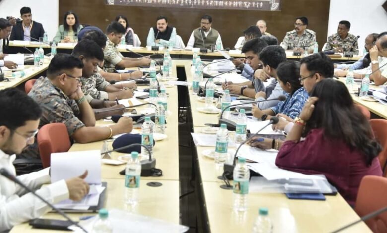 Review meeting on infrastructure and livelihood development in LWE districts, focus on needs of rural areas