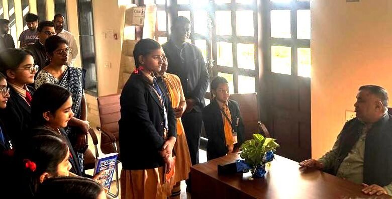 Confident conversations with students: Sharing mantras on life, goals and learning