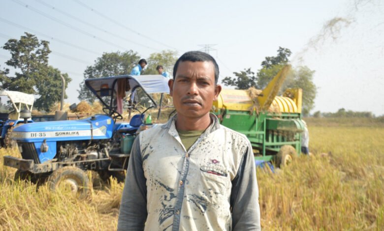धान खरीदी से किसान अन्नू की खुशहाली, तीन एकड़ जमीन ने दिया बेहतर भविष्य 1 Farmer Annu's prosperity due to paddy procurement, three acres of land gave him a better future