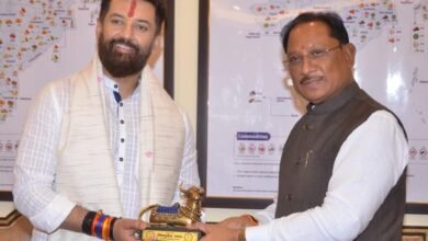 खाद्य सेक्टर को मिलेगी रफ्तार? चिराग पासवान से मुलाकात में बड़े फैसलों पर चर्चा 4 Photo of खाद्य सेक्टर को मिलेगी रफ्तार? चिराग पासवान से मुलाकात में बड़े फैसलों पर चर्चा