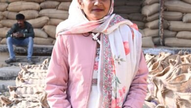 Photo of कोरिया जिले में महिला किसान ने बेचा 50 क्विंटल धान, समर्थन मूल्य पर मिला 1.18 लाख रुपए