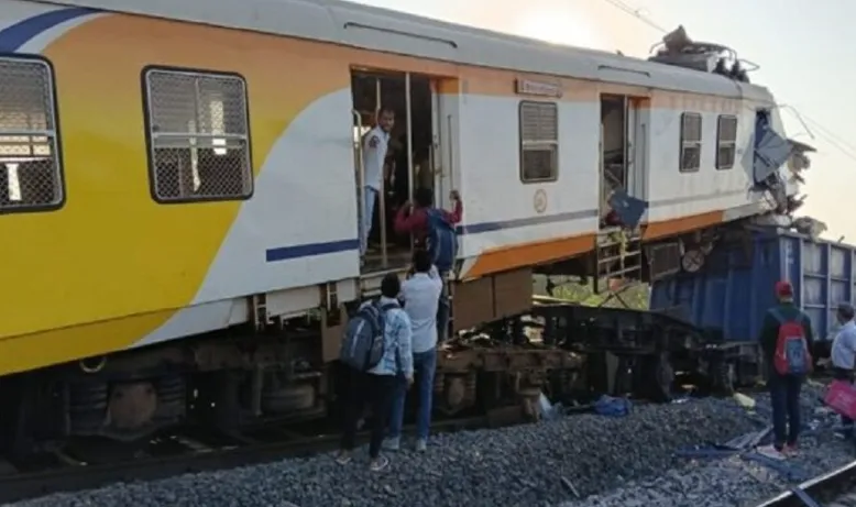 Major rail accident in Chhattisgarh Korba passenger train collides with goods train, 5 killed, several injured