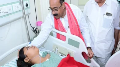 बिलासपुर रेल हादसा: उप मुख्यमंत्री अरुण साव ने अस्पताल पहुंचकर घायलों का हाल जाना 4 Photo of बिलासपुर रेल हादसा: उप मुख्यमंत्री अरुण साव ने अस्पताल पहुंचकर घायलों का हाल जाना