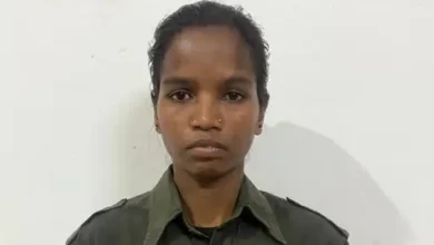 Photo of छत्तीसगढ़ में 17 लाख की इनामी महिला नक्सली कमला सोड़ी ने किया आत्मसमर्पण