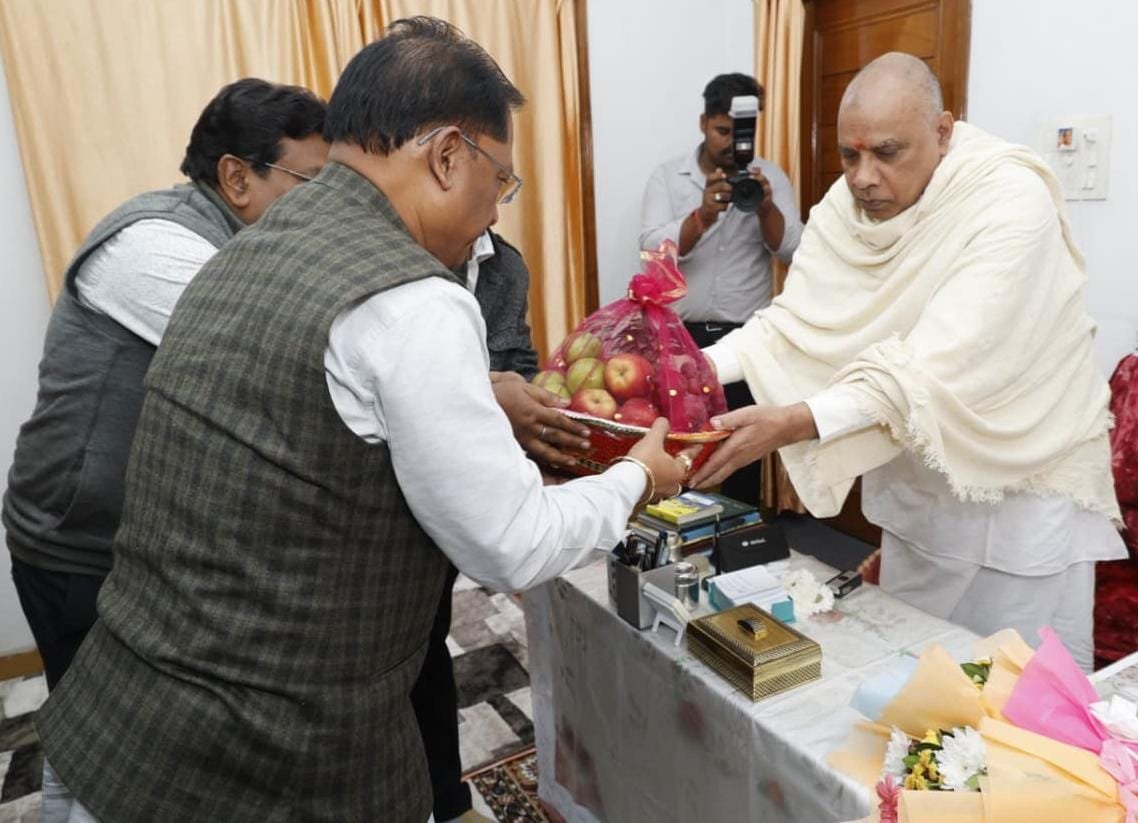 CM Sai performs special puja at Banora Gurupeeth, prays for the prosperity of the state