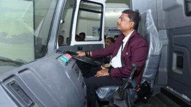 नवा रायपुर आईडीटीआर का निरीक्षण, परिवहन मंत्री ने ड्राइविंग प्रशिक्षण व्यवस्था को और मजबूत करने दिए निर्देश 5 Photo of नवा रायपुर आईडीटीआर का निरीक्षण, परिवहन मंत्री ने ड्राइविंग प्रशिक्षण व्यवस्था को और मजबूत करने दिए निर्देश