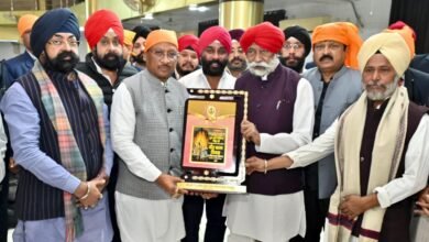 Photo of वीर बाल दिवस पर मुख्यमंत्री का नमन, गुरुद्वारे में साहिबजादों की शहादत को किया स्मरण