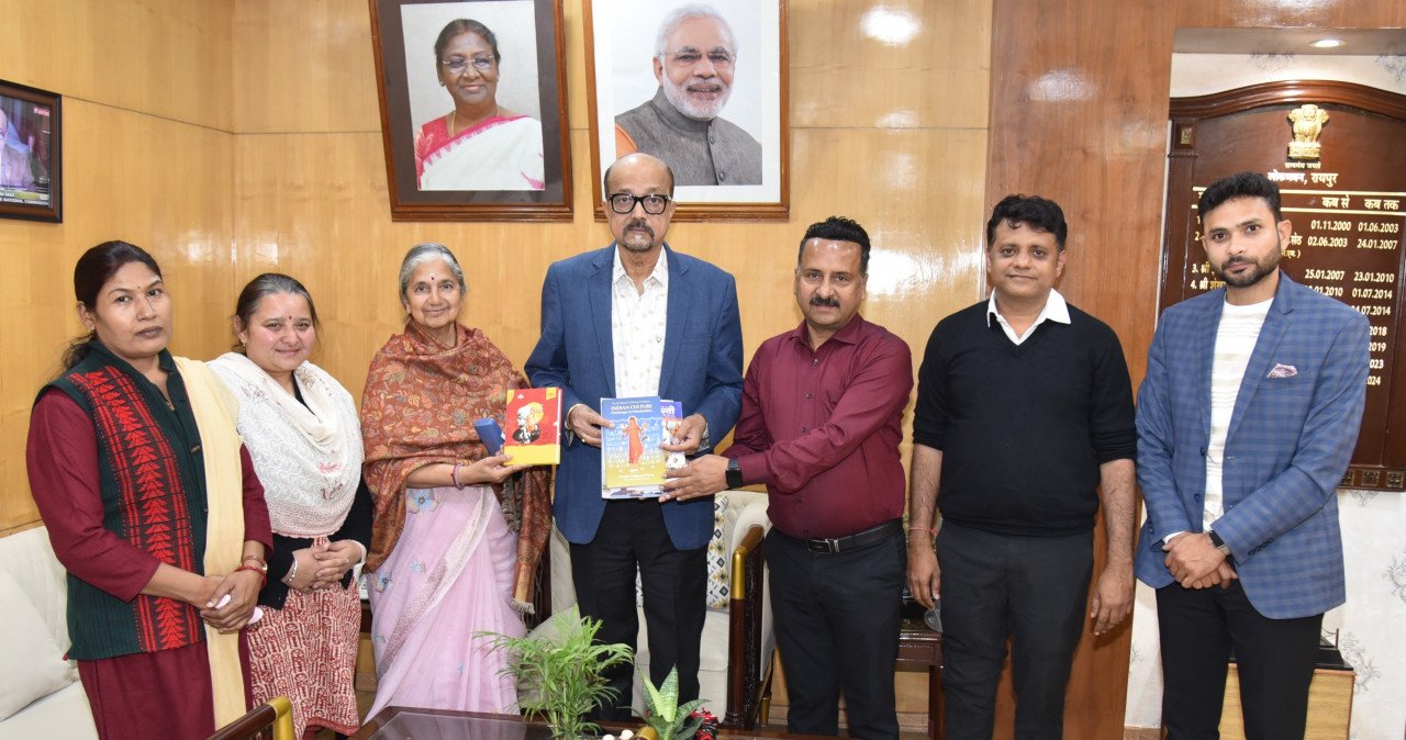Vivekananda Kendra representatives meet Governor, Skill Training Centre receives 10 computers
