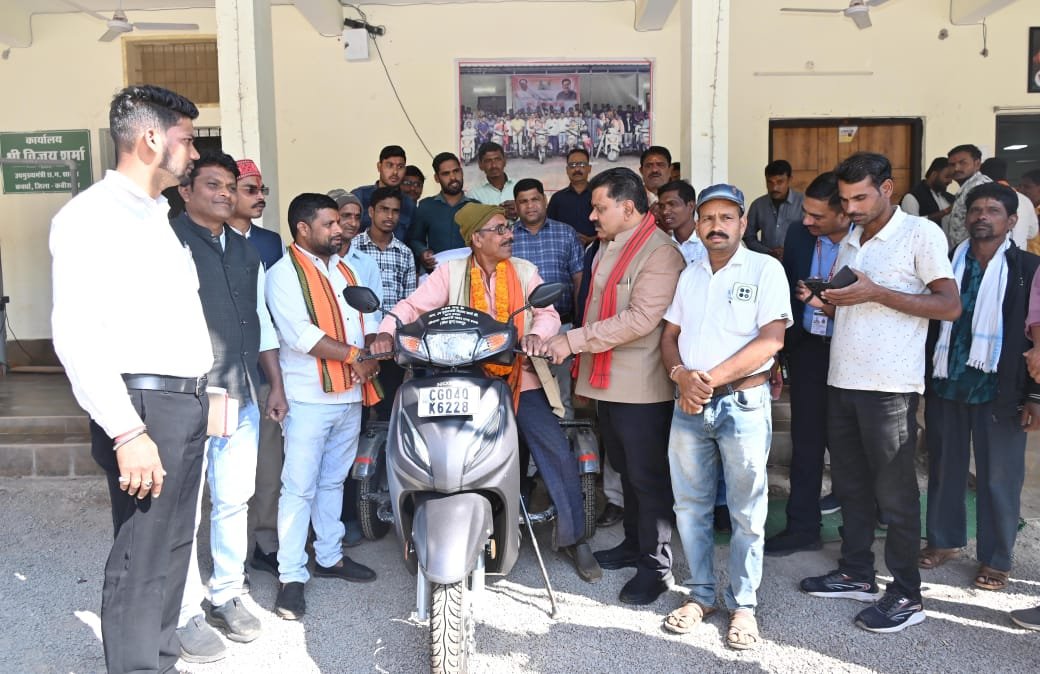 One-legged amputee Nemi Singh found new momentum, scooter changed the direction of his life