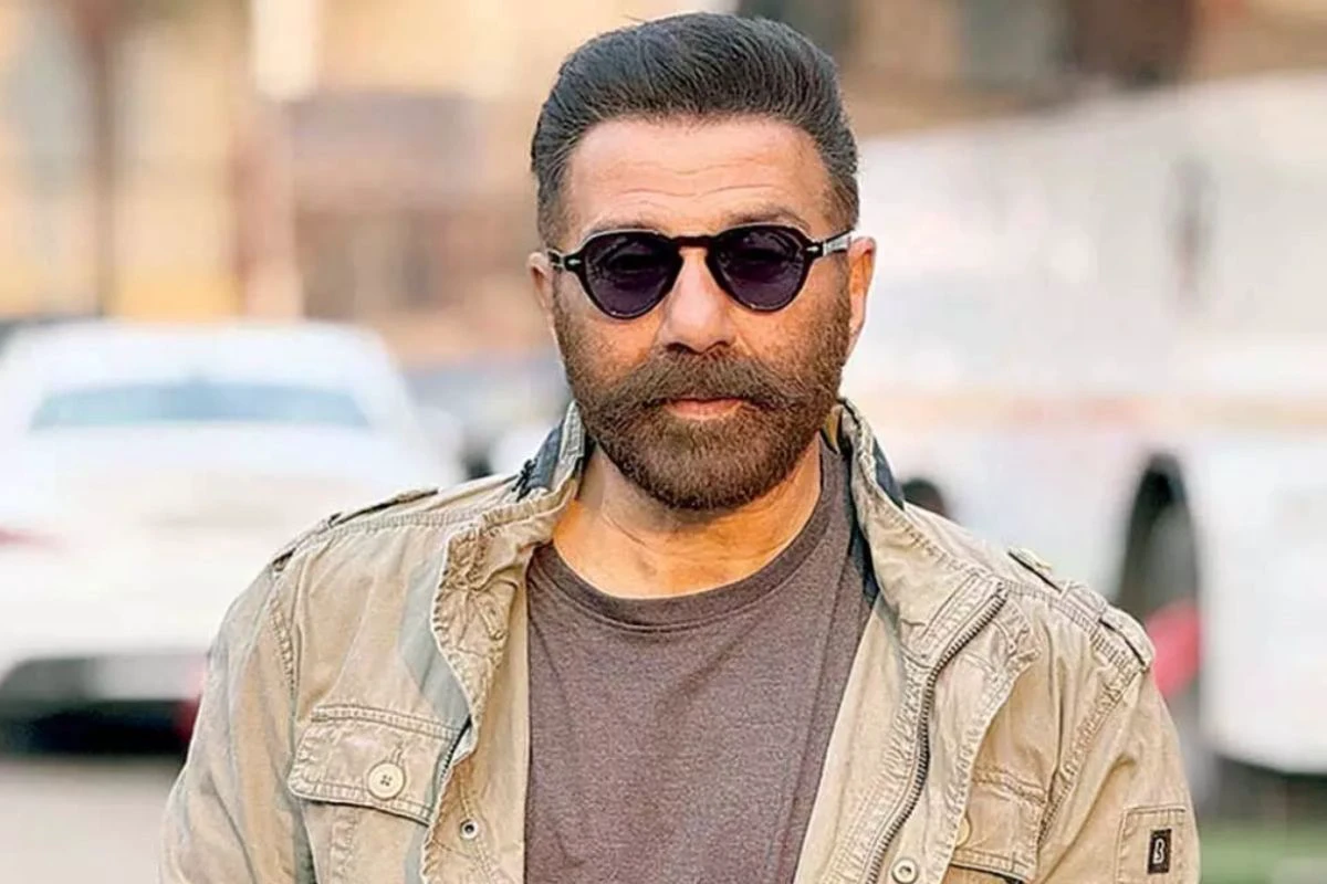 Sunny Deol returns with a bang after 'Gadar 2', will create a storm at the box office with five big films simultaneously.