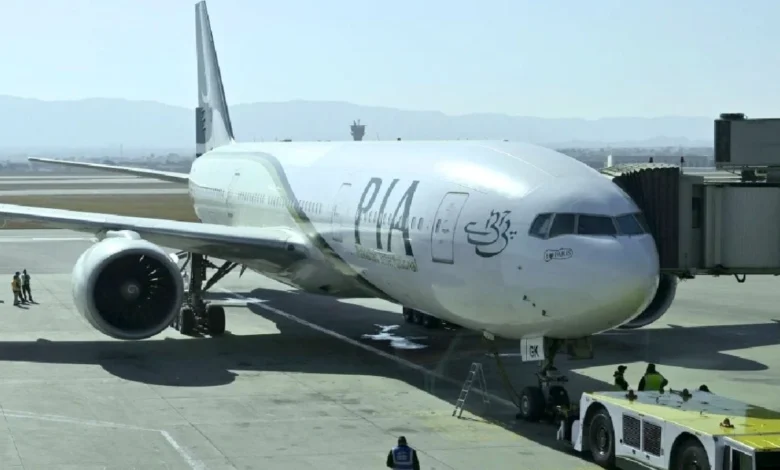 श्रीलंका की मदद के लिए भारत ने दी पाक को ओवरफ्लाइट मंजूरी, फर्जी दावों पर लगाया विराम 1 India grants overflight permission to Pakistan to help Sri Lanka, puts an end to false claims