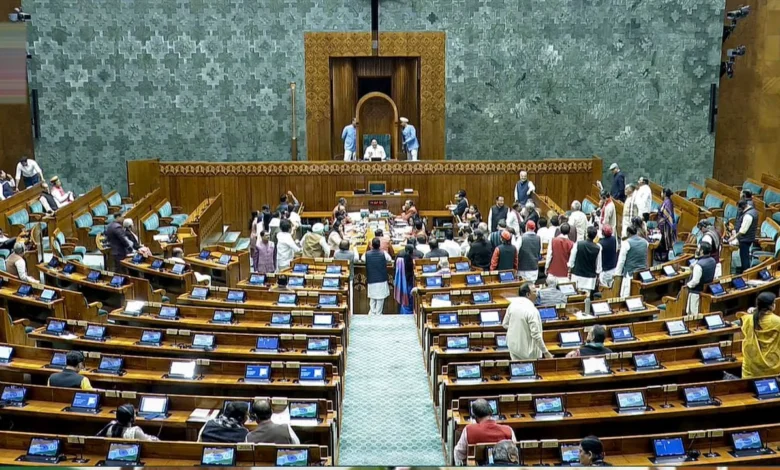 संसद में बिलों की बारिश: 'राइट टू डिस्कनेक्ट' से लेकर पेड मेन्स्ट्रुअल लीव तक कई बड़े प्रस्ताव पेश 1 Parliament is awash with bills: From the 'right to disconnect' to paid menstrual leave, several major proposals are introduced.