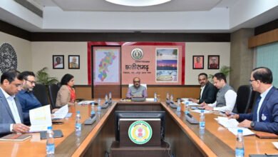 Photo of सड़क हादसों पर सख्ती: 108 एम्बुलेंस की समयबद्ध पहुंच, ब्लैक स्पॉट सुधार और हेलमेट-सीटबेल्ट पर जोर