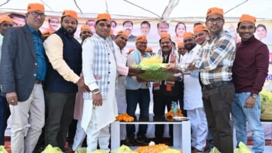 Photo of माता शाकम्बरी जयंती पर घड़ी चौक में भव्य आयोजन, उपमुख्यमंत्री विजय शर्मा ने की पूजा-अर्चना