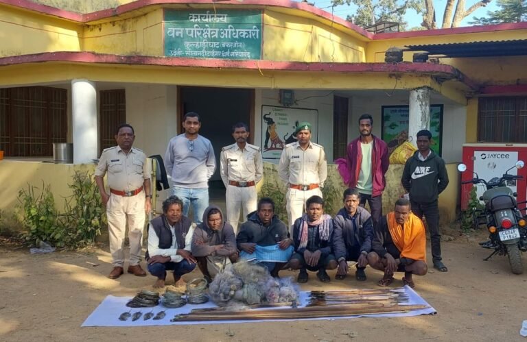 Anti-snare walk protects wildlife, 6 poachers arrested in Gariaband