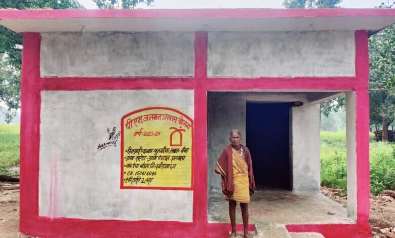 From a mud house to solid dreams: The life of Phoolbatiya Baiga of Sonwahi has changed.