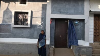 कच्चे घर से पक्की छत तक: प्रधानमंत्री आवास योजना ने बदली साधो बाई की ज़िंदगी 3 Photo of कच्चे घर से पक्की छत तक: प्रधानमंत्री आवास योजना ने बदली साधो बाई की ज़िंदगी