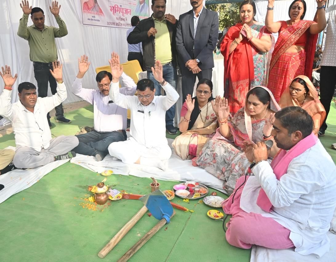 New pace of development in Ravishankar Nagar zone, ground breaking ceremony for works worth Rs 3.20 crore