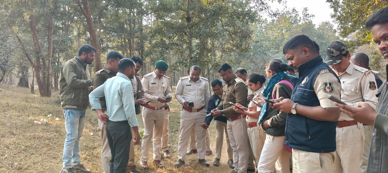 Preparations for tiger census in Barnawapara Sanctuary in full swing, field staff gets special training