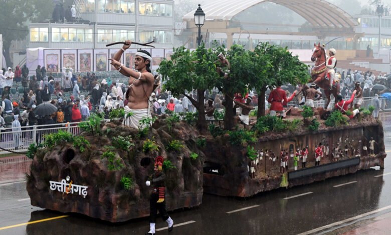 Chhattisgarh's tableau shines on the path of duty, a unique confluence of tribal culture and technology.