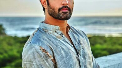 Photo of चमक से आगे सिनेमा: रायपुर साहित्य उत्सव में सत्यजीत दुबे ने रखी सच्ची कहानियों की बात