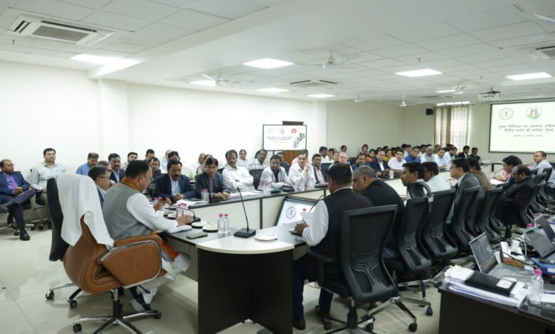 राज्य की स्वास्थ्य सेवाओं को मजबूत करने मंत्री श्याम बिहारी जायसवाल के सख्त निर्देश, दूरस्थ इलाकों पर रहेगा विशेष फोकस 1 Minister Shyam Bihari Jaiswal issues strict instructions to strengthen state health services, with special focus on remote areas