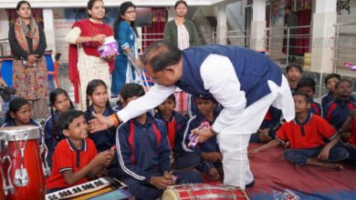 Photo of दिव्यांग बच्चों के बीच पहुंचे मुख्यमंत्री विष्णु देव साय, स्कूल को बस देने की घोषणा