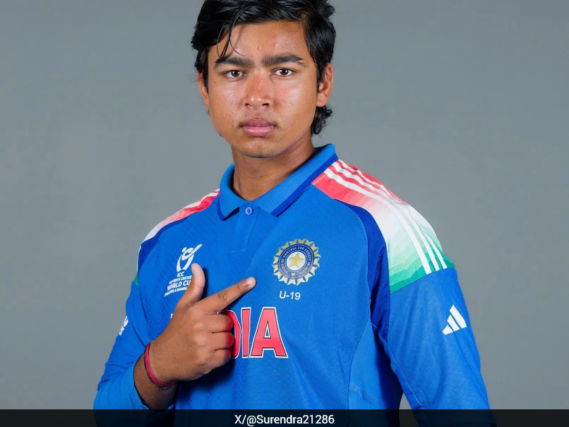 Why is Vaibhav facing criticism despite scoring 44 runs off 22 balls in the tri-series?