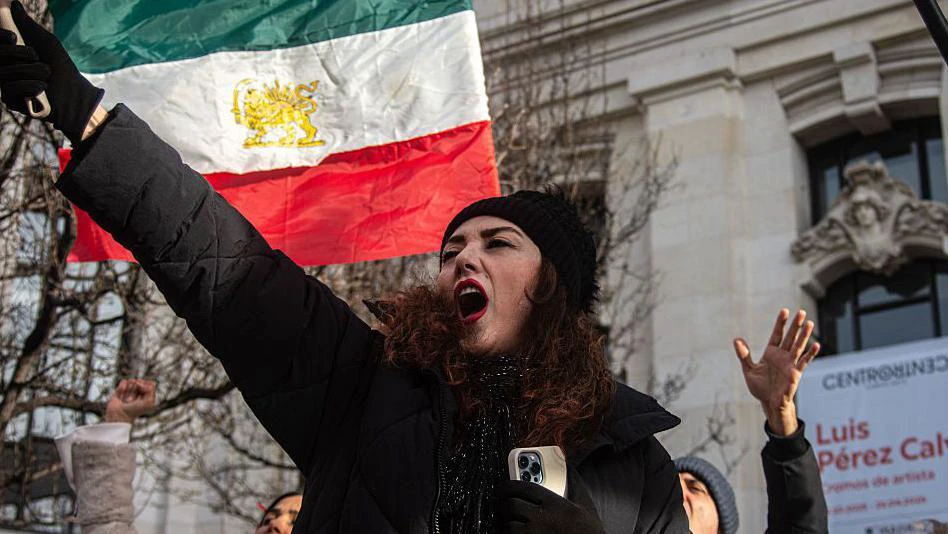 Protests erupt in Iran, with thousands feared dead; Trump declares 'help is on the way'