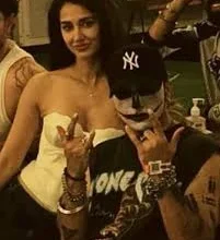 Photo of हाथों की पकड़ से बढ़ी चर्चा: दिशा पाटनी–तलविंदर के रिश्ते पर सिंगर ने तोड़ी चुप्पी