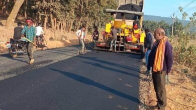 Photo of छत्तीसगढ़ में सड़कों-पुलों की रफ्तार तेज: 13 कार्यों को 299 करोड़ की मंजूरी, 10 सड़कों के लिए 116 करोड़ स्वीकृत