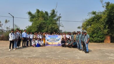 Photo of विश्व आर्द्रभूमि दिवस पर बालसमुंद जलाशय में जागरूकता कार्यशाला, 46 पक्षी प्रजातियों की हुई पहचान