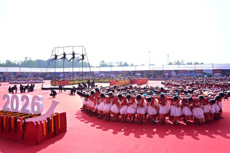 The young stars of Abujhmad created history in front of the President, winning hearts with their Mallakhamb performance.