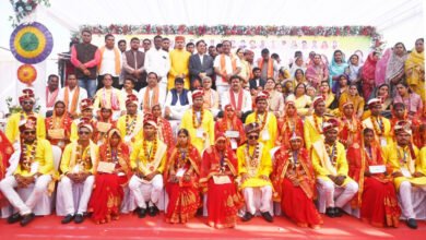 Photo of मुख्यमंत्री कन्या विवाह योजना: कबीरधाम में 272 जोड़े बने एक-दूजे के, सामूहिक विवाह में दिखा सामाजिक उत्सव
