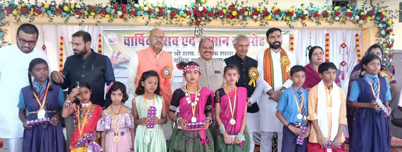 From Gurukul Spirit to Modern Education: Akhara School's Annual Function Emphasizes Holistic Development