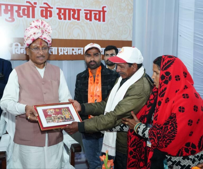 Chief Minister Vishnu Dev Sai, on his visit to Korea, met devotees who returned from 'Ramlala Darshan' and said – Lord Ram is the nephew of Chhattisgarh.
