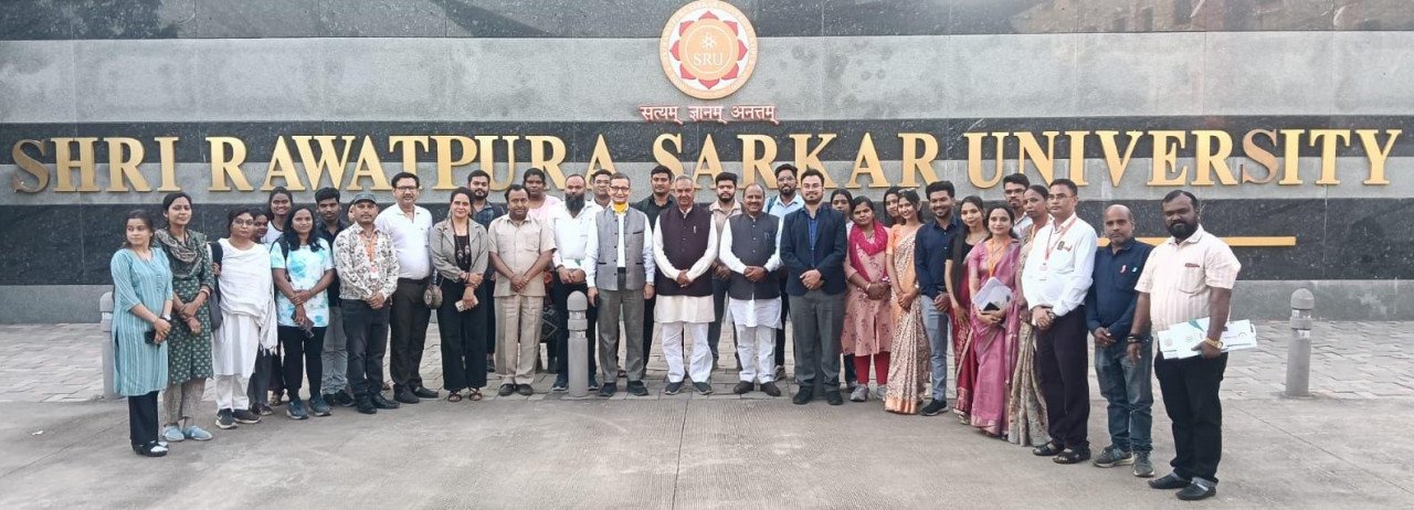 Seven-day yoga training begins in Raipur, message to youth for regular yoga practice