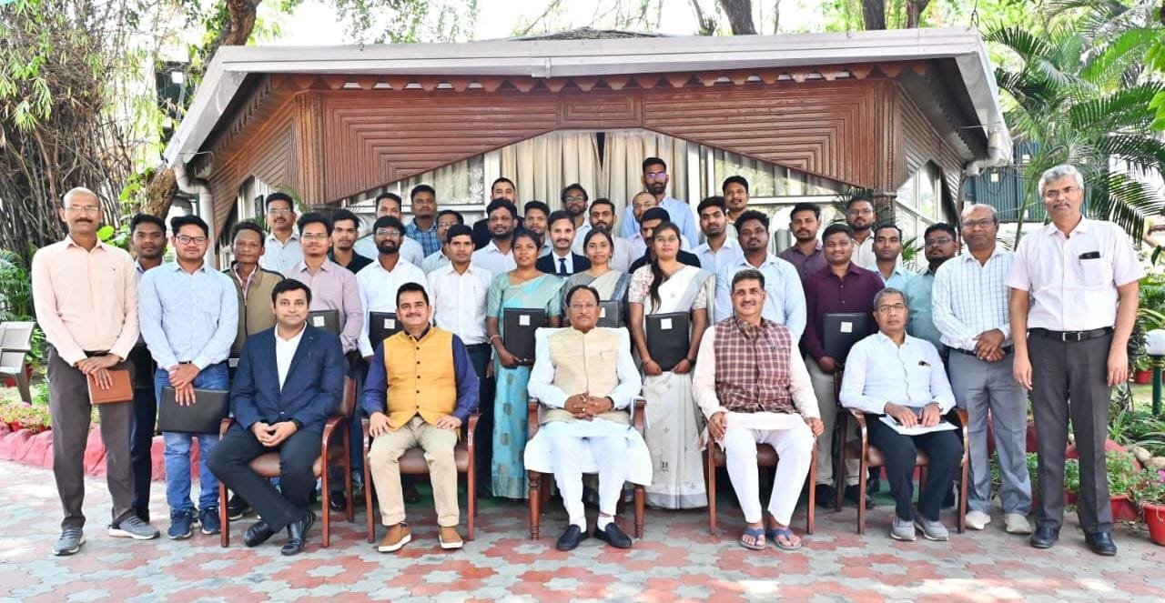30 new mining inspectors in Chhattisgarh have been given appointment letters and are responsible for increasing mineral revenue.