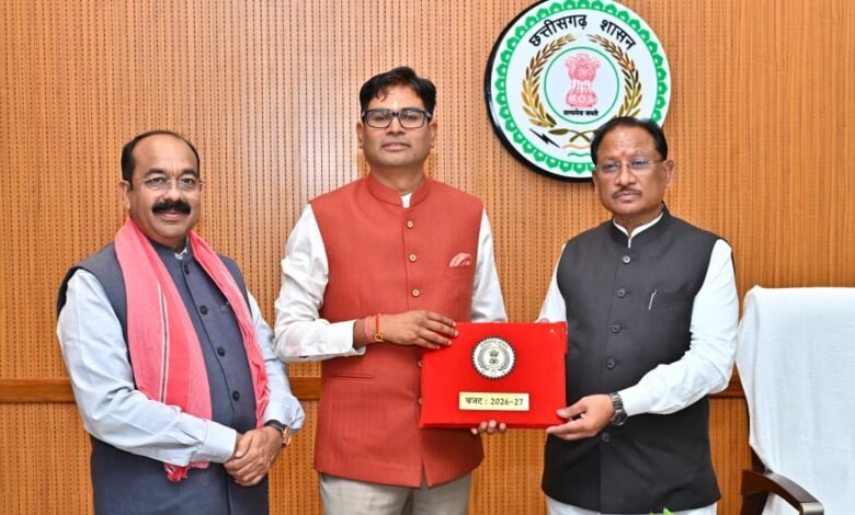 Meeting of top leaders of the government before the budget, big signs of development!