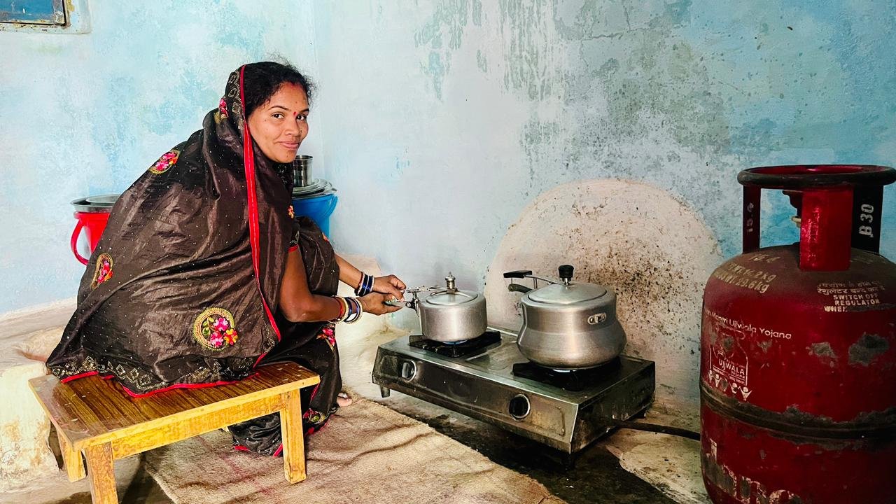 Ujjwala 3.0 transforms Kabirdham: 1,339 families relieved of smoke